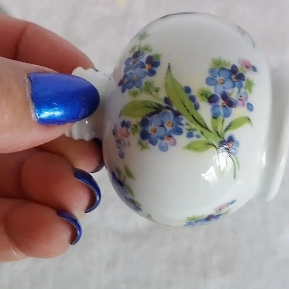 Vintage‎ Jlona Lilac Adorned Porcelain Perfume Atomizer and Tinket Box Set